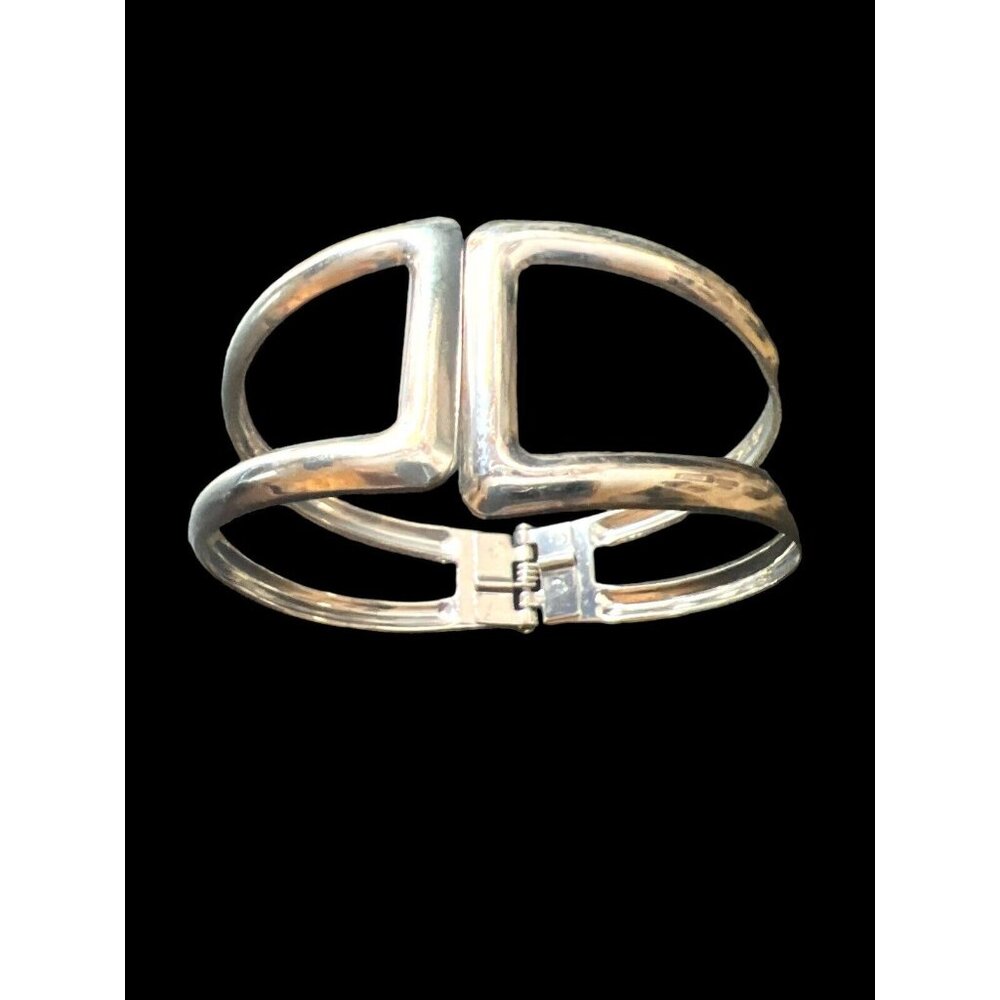 Simple Silver Hinged Bangle Bracelet